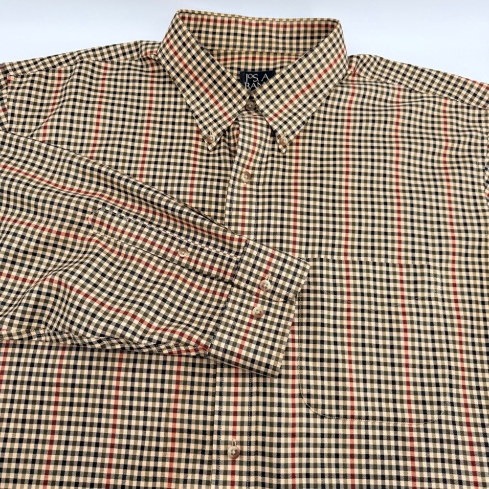 Jos A Bank Travelers Collection Button Down Shirt Mens XL Tan Tattersall Plaid‎